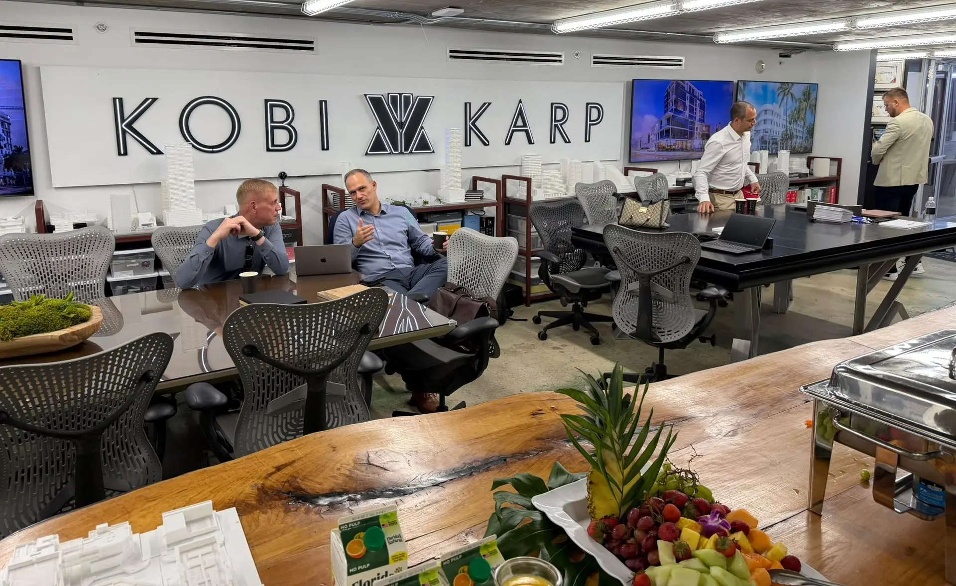 Kobi Karp Architecture & Interior Design