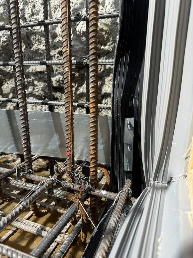 Primostar® metal sheet waterstop and PVC connection clamp